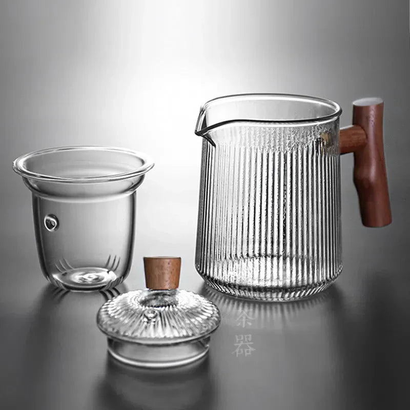 Mini Bule Canelado com Infusor – Elegância e Praticidade para Suas Bebidas