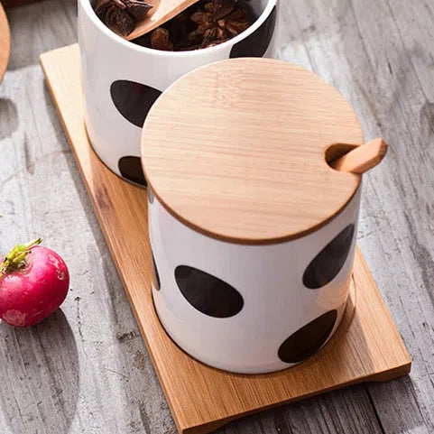 Porta Tempero Nórdico de Cerâmica e Bambu – Estilo e Funcionalidade para Sua Cozinha
